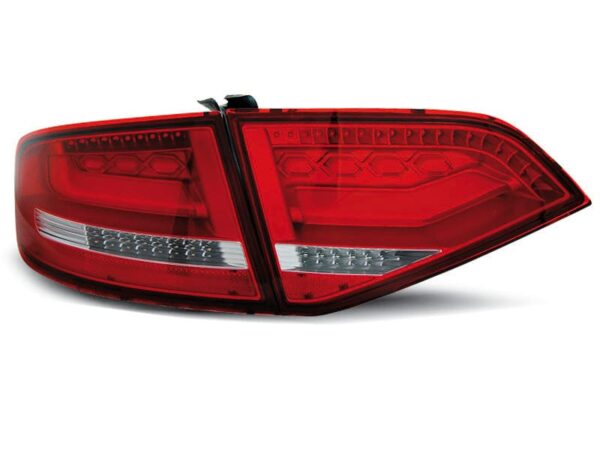Baklykter LED RØD Hvit Audi A4 B8 08-11 Sedan