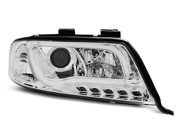 Frontlykter Rørlys DRL Krom Audi A6 06.01-05.04